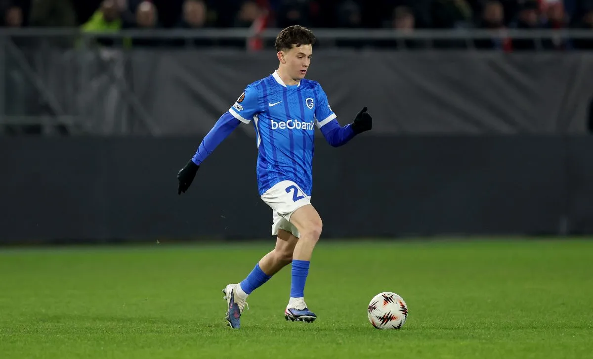 AC Milan Siap Tikung Borussia Dortmund Demi Tanda Tangan Karetsas - sumber: (footballitalia)