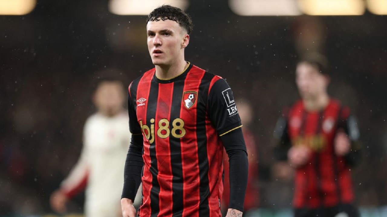 Alex Jimenez Resmi Gabung Fiorentina, Anggap Iraola Sebagai Masa Lalu