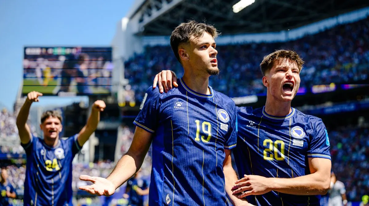 Arsenal Kembali Gagal Gaet Pemain Incaran, Chelsea Unggul - sumber: (footballlondon)
