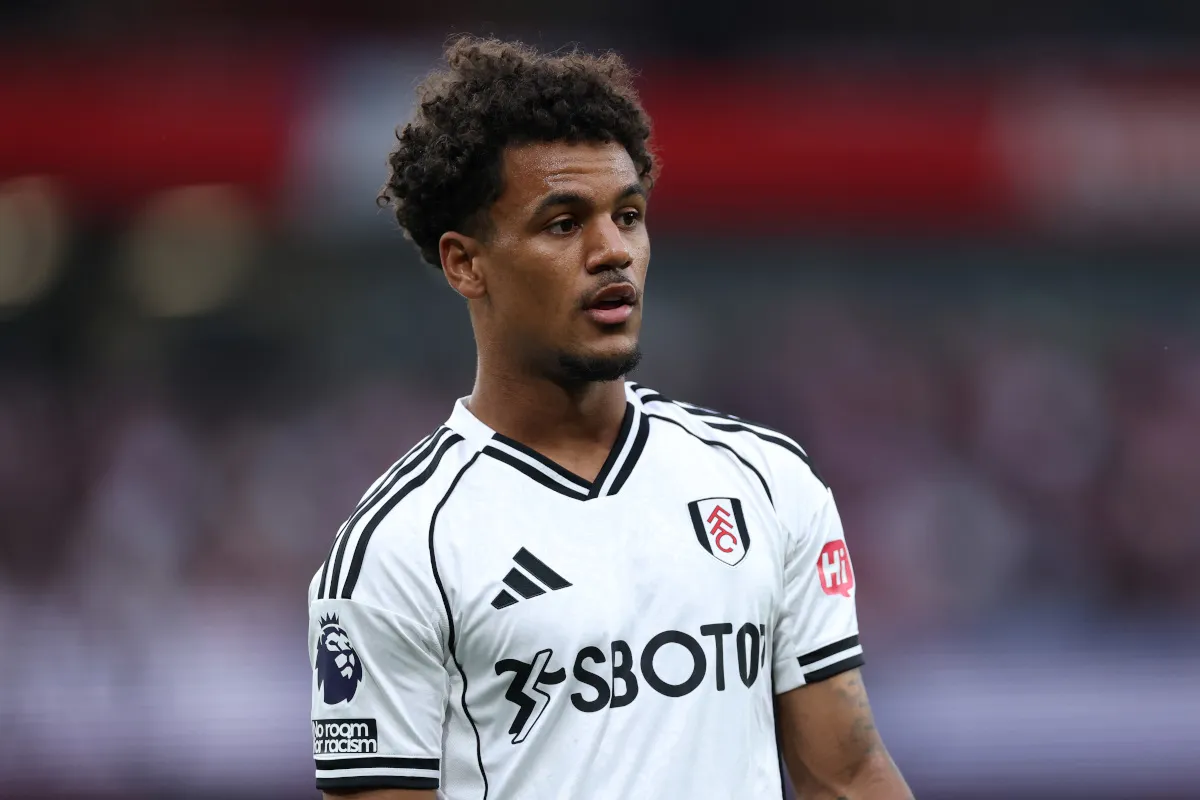 AS Roma Bidik Bobb Usai Setengah Musim Berseragam Fulham - sumber: (footballitalia)