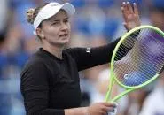 Atasi Tantangan Lawan, Barbora Krejcikova Tembus Perempatfinal Di Praha