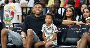 Giannis Antetokounmpo: Tantangan Baru Tinggalkan Milwaukee