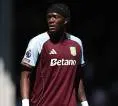 Jarang Jadi Starter, Tammy Abraham Tak Ingin Tinggalkan Aston Villa