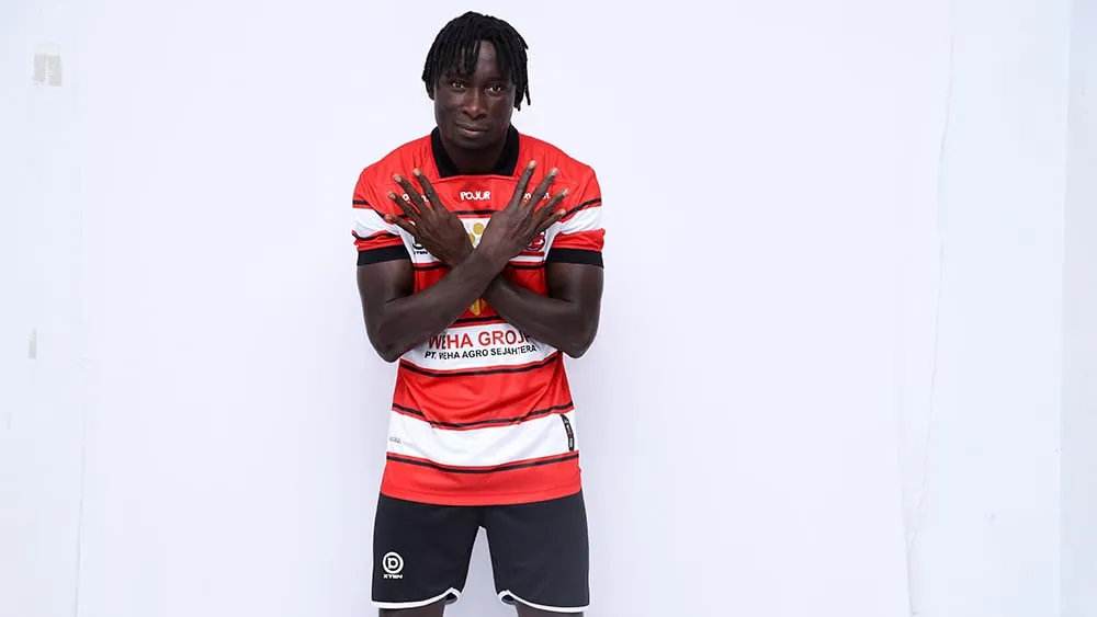 Madura United Tetap Andalkan Balotelli Sebagai Striker Utama - sumber: (ileagueid)