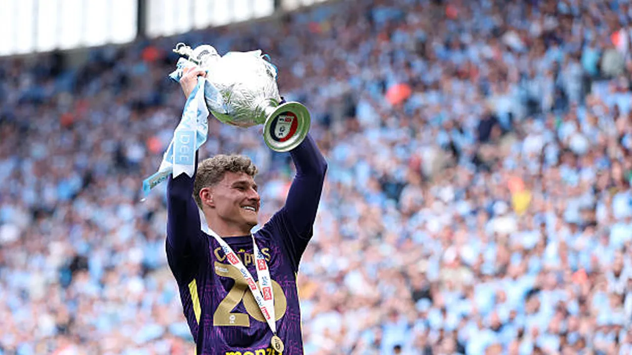 Mantan Kiper Coventry City Nilai Banderol Harga Carl Rushworth Sepadan