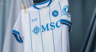Napoli Luncurkan Seragam Tandang 2026/27 dengan Sentuhan Argentina