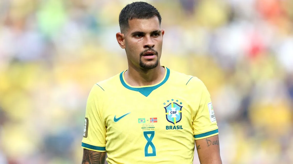 Newcastle Beri Sinyal Transfer Guimaraes, Arsenal Siap Bertindak - sumber: (footballlondon)