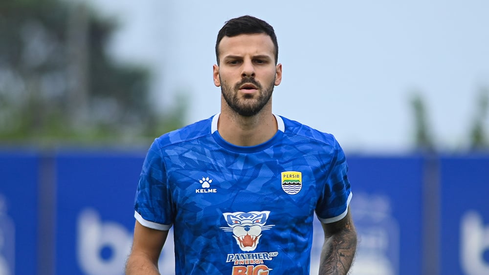 Persib Rekrut 11 Pemain Asing: Langkah Strategis Menghadapi Musim Depan