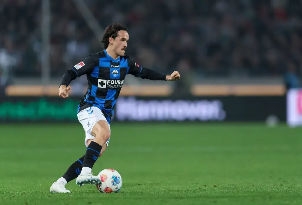 Proses Transfer Mika Baur ke Celtic Tertunda Masalah Dana Kecil - sumber: (getfootballnewsgermany)