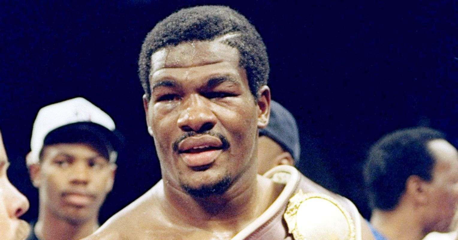 Riddick Bowe Sebut Petinju Kelas Berat Terhebat