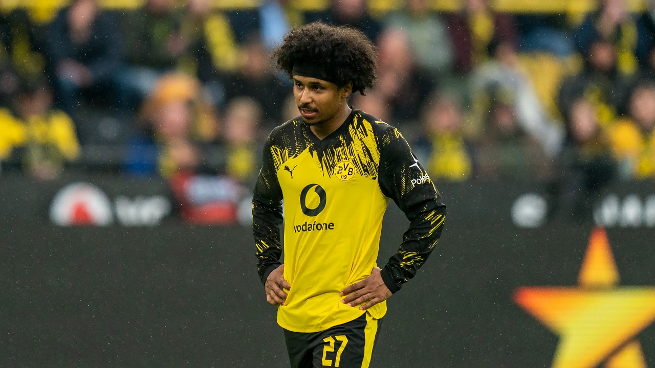 Sempat Dikaitkan ke Inter, Barcelona Kini Resmi Rekrut Karim Adeyemi