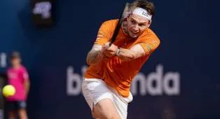Sempat Terpuruk, Alexander Bublik Segel Tiket Menuju Semifinal Di Kitzbuhel