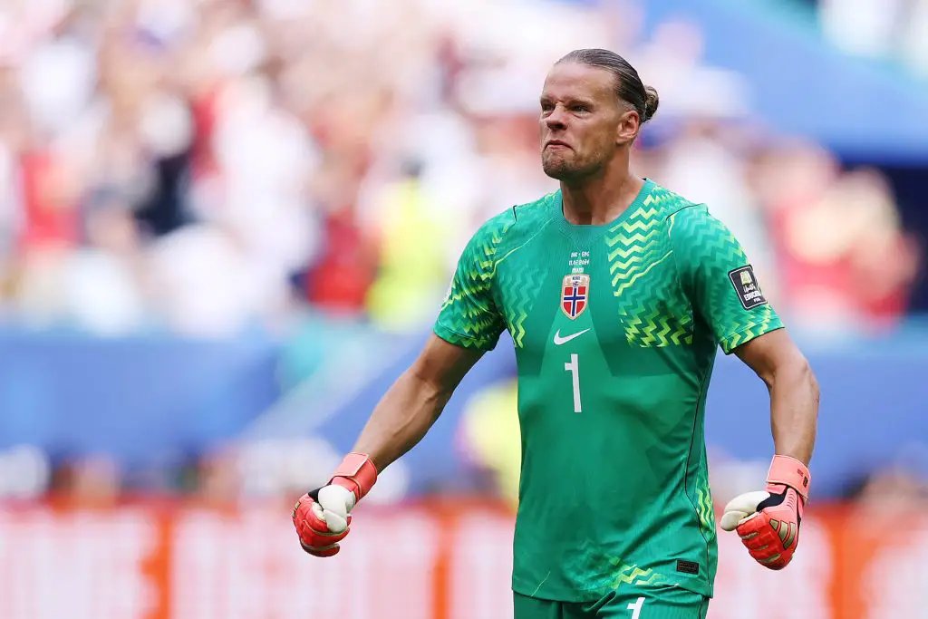 Stuttgart Siapkan Pengganti Kiper Utama yang Cedera