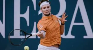 Alexander Bublik Kembali Ke Final Di Kittzbuhel