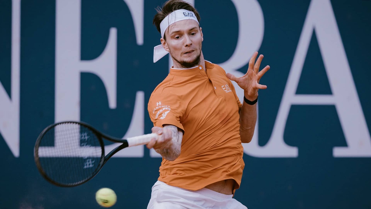 Alexander Bublik Kembali Ke Final Di Kittzbuhel