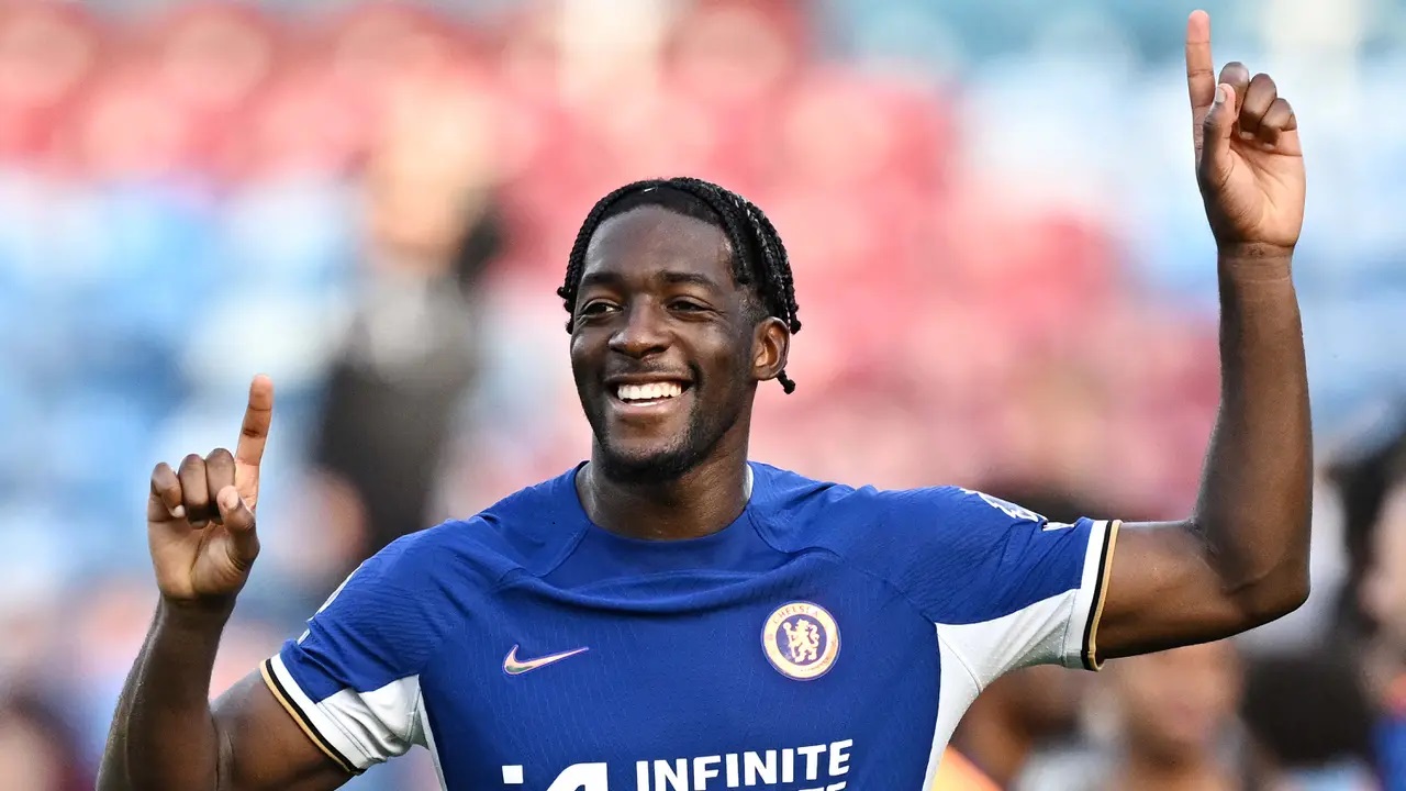 Axel Disasi Dibanderol 25 Juta Euro, AC Milan dan AS Roma Siap Bersaing