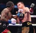 Canelo Alvarez Ungkap Penyesalan Usai Gelarnya Direbut Crawford