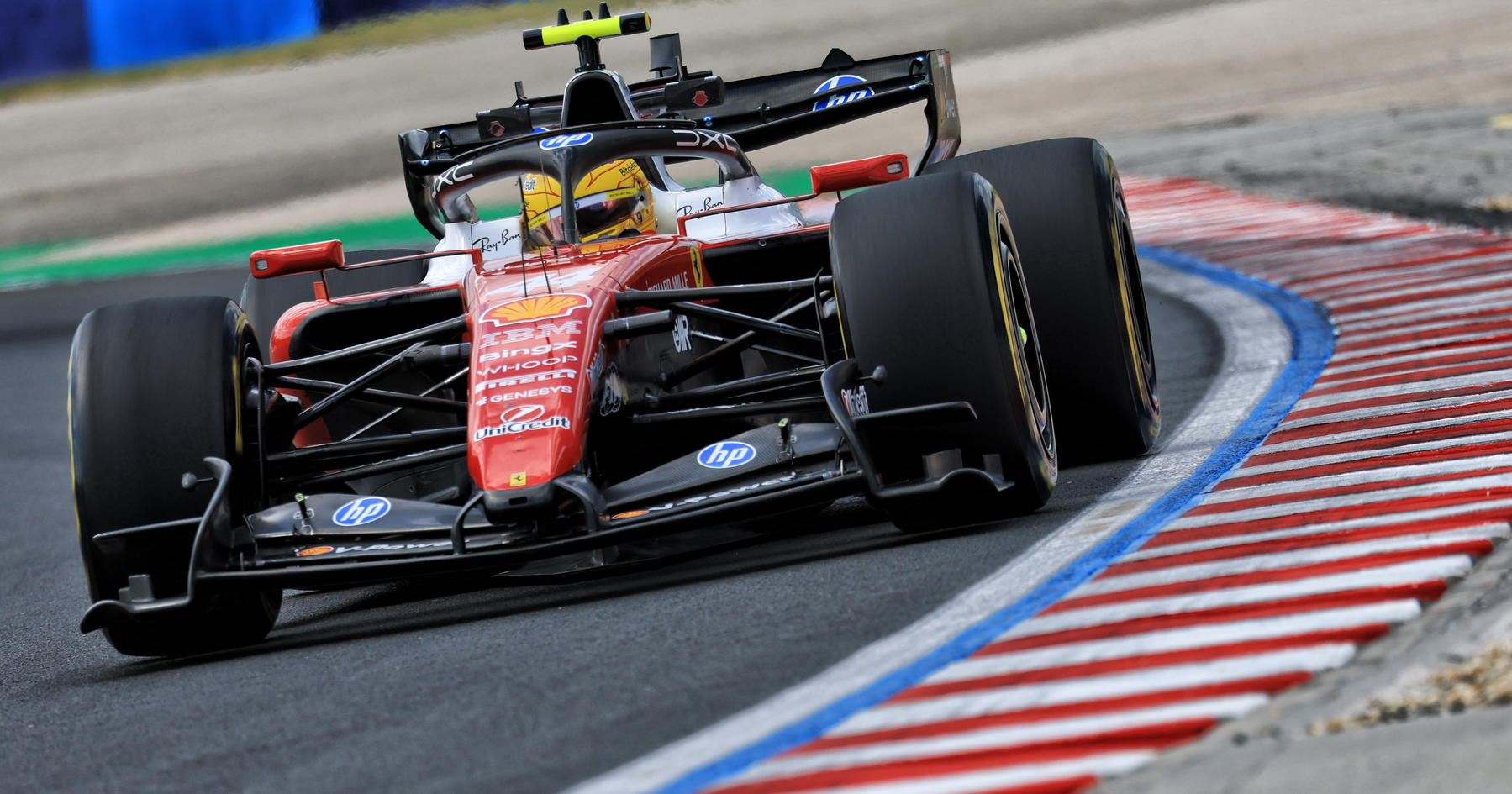 Ferrari Tunjukkan Dominasi di GP Hungaria Saat FP2