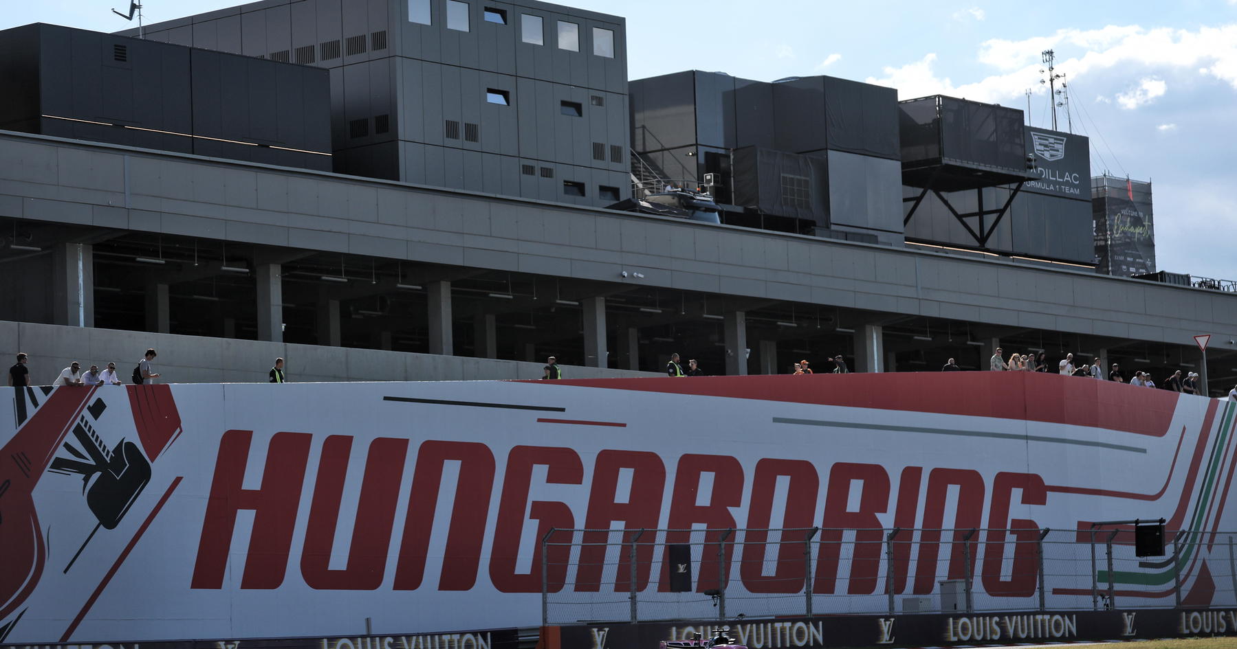 FIA dan Hungaroring Lakukan Perbaikan Lintasan Mendadak