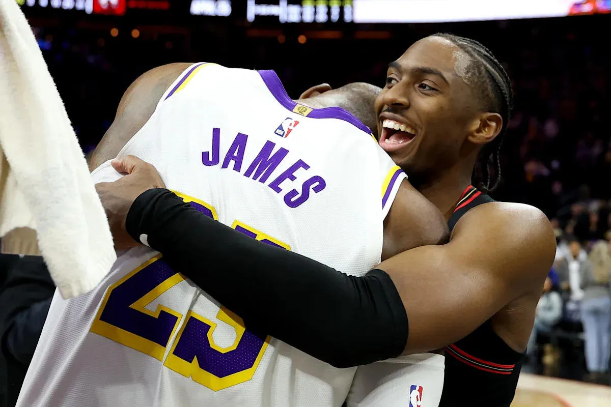 LeBron James Gabung 76ers, Dunia NBA Gempar - sumber: (mainbasket)