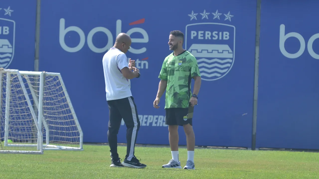 Head of Scouting Persib, Ahmed El Wardani