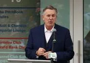 Setelah Bawa Venezia Promosi, Tim Leiweke Kini Beli Saham Bolton