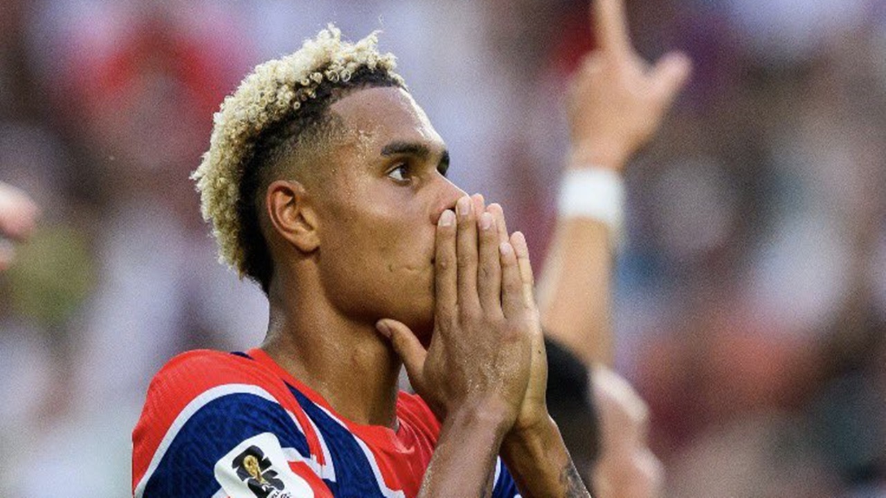 Tottenham dan Arsenal Siap Bersaing Untuk Gaet Winger Norwegia