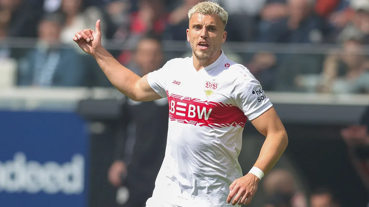 Ermedin Demirovic.