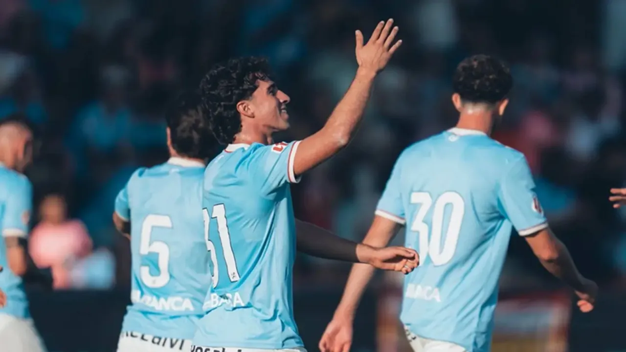 Hugo Gonzalez Buktikan Layak Tembus Tim Utama Celta Vigo
