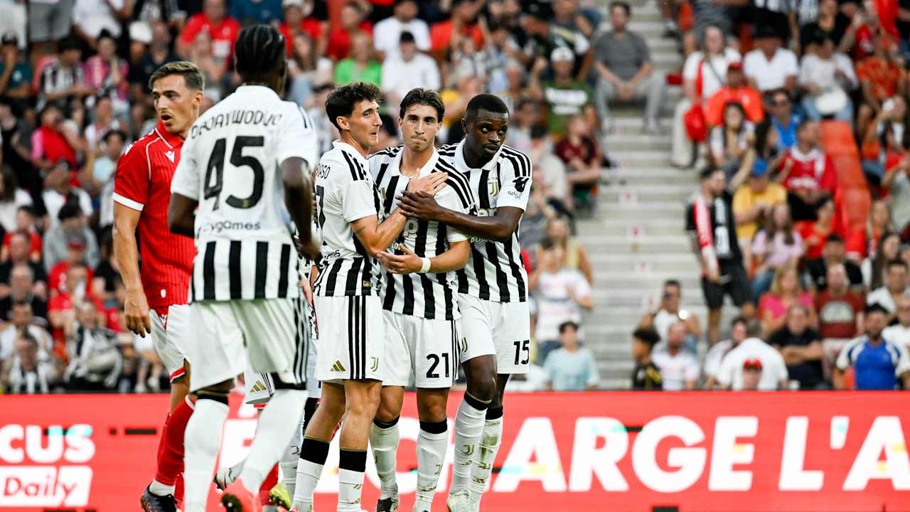 Juventus Kandaskan Standard Liege 1-0 Berkat Gol Fabio Miretti