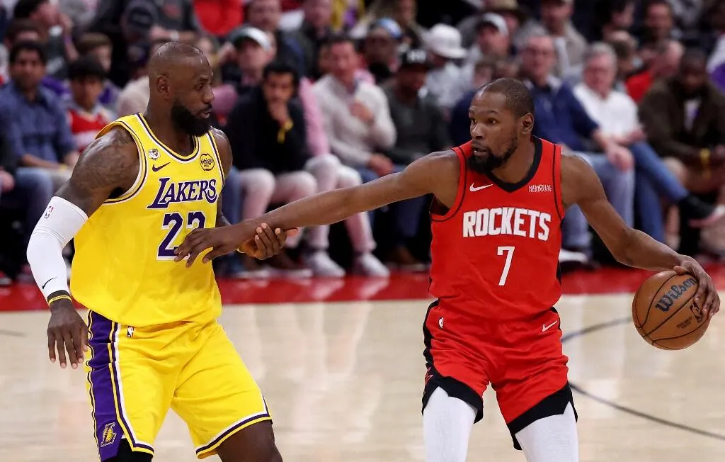 LeBron ke Sixers Menuai Pro Kontra, KD Buka Suara - sumber: (mainbasket)