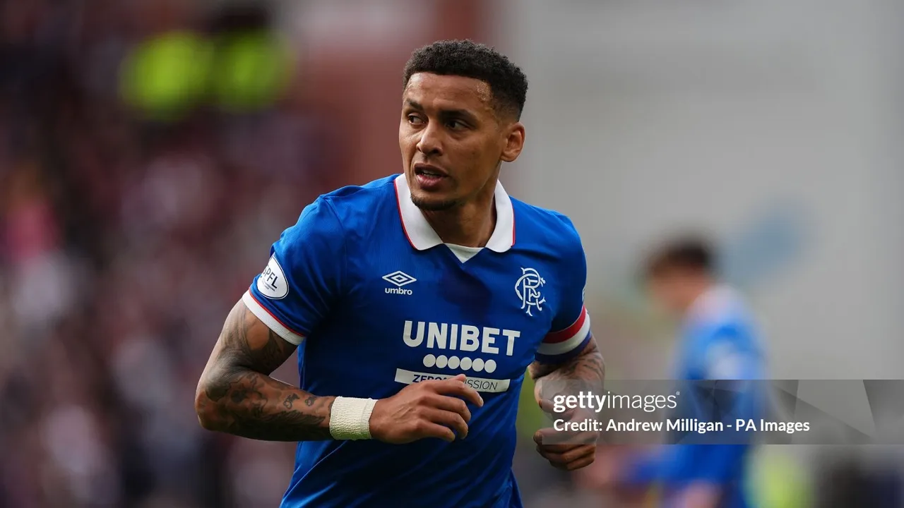 Newcastle United Ikut Buru Tanda Tangan James Tavernier