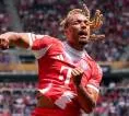 Petinggi Bayern Beri Sinyal Bakal Jual Sacha Boey di Musim Panas 2026