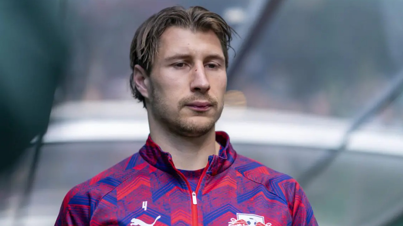 Abdoul Kone Alami Cedera, RB Leipzig Batal Jual Willi Orban ke Arab Saudi