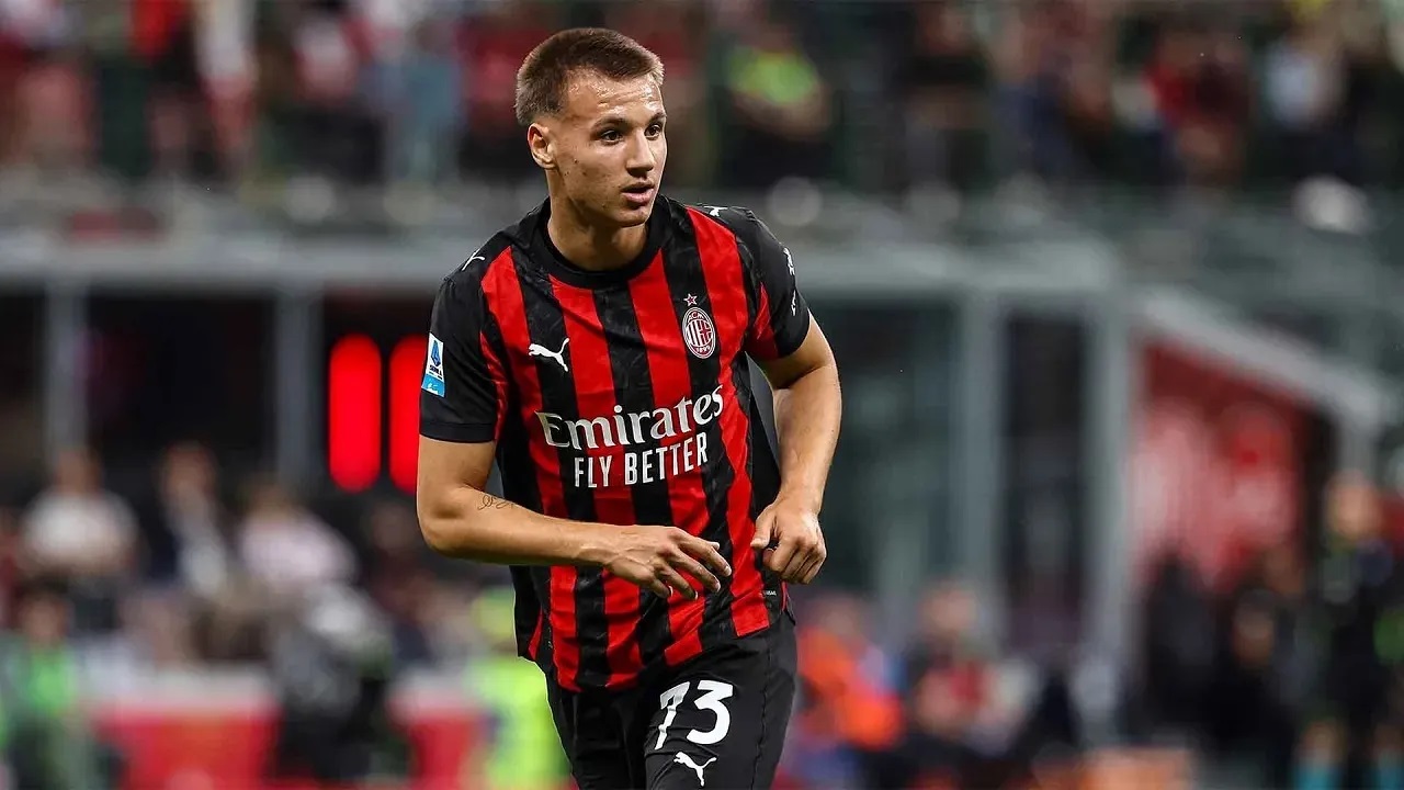 Dipertahankan Amorim, 3 Klub Serie A Gagal Dapatkan Francesco Camarda
