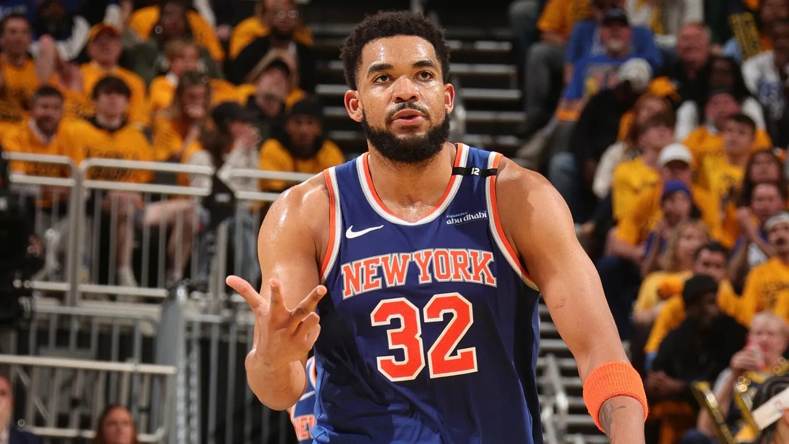 Karl-Anthony Towns Siap Hadapi Persaingan Sengit Wilayah Timur - sumber: (mainbasket)
