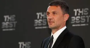 Paolo Maldini Terancam Mundur Jika Penunjukan Andrea Pirlo Diblokir