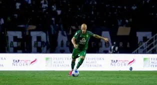 Risto Mitrevski Nilai Persebaya Surabaya Masih Butuh Banyak Perbaikan