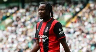 Romano: AC Milan Masih Terbuka Mempertahankan Samuel Chukwueze