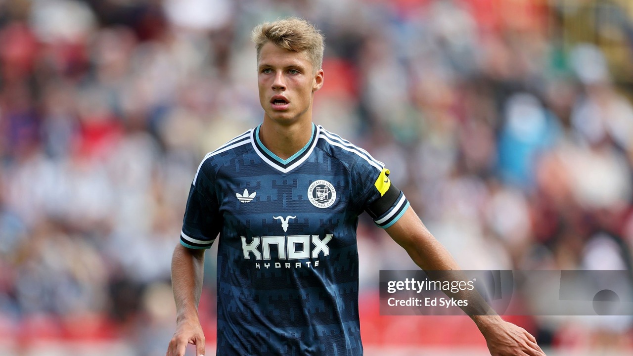 Sean Steur Ungkap Pesan Eddie Howe Usai Debut Bersama Newcastle