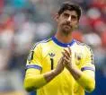 Thibaut Courtois Sambut Van Bommel sebagai Pelatih Belgia