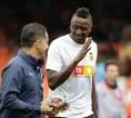 Umar Sadiq Terpaksa Absen Bela Valencia di Pramusim