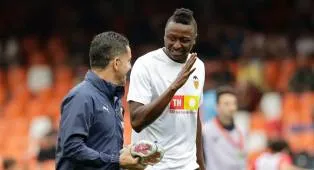 Umar Sadiq Terpaksa Absen Bela Valencia di Pramusim