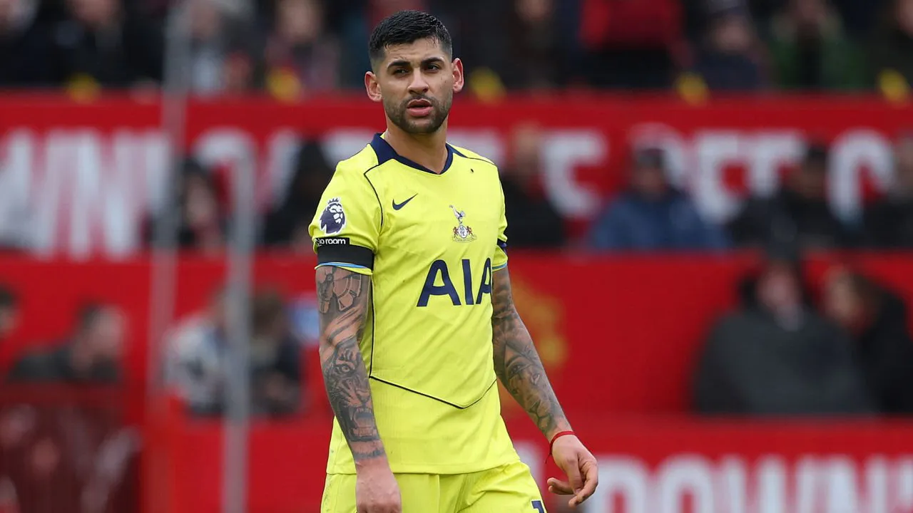 Cristian Romero Masih Tunggu Barcelona, Inter Terpaksa Menunggu