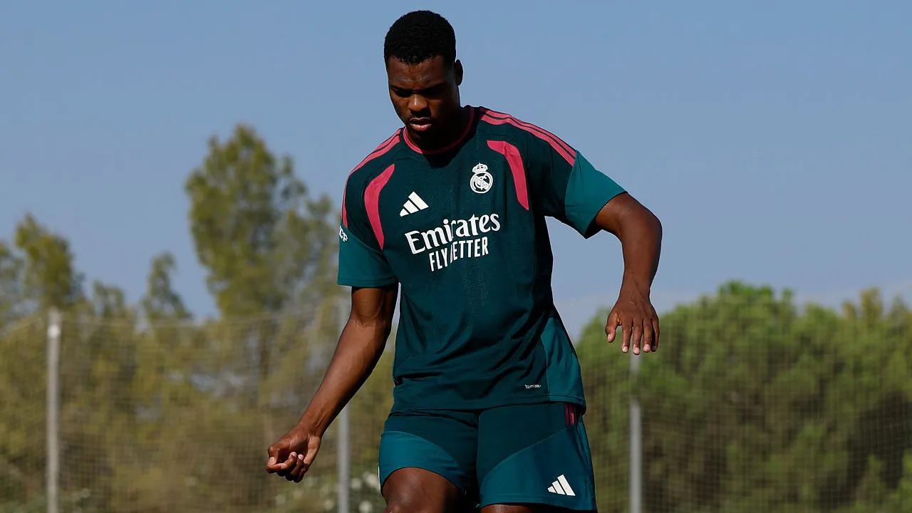 Denzel Dumfries Resmi Gabung Latihan Real Madrid, Era Baru Dimulai