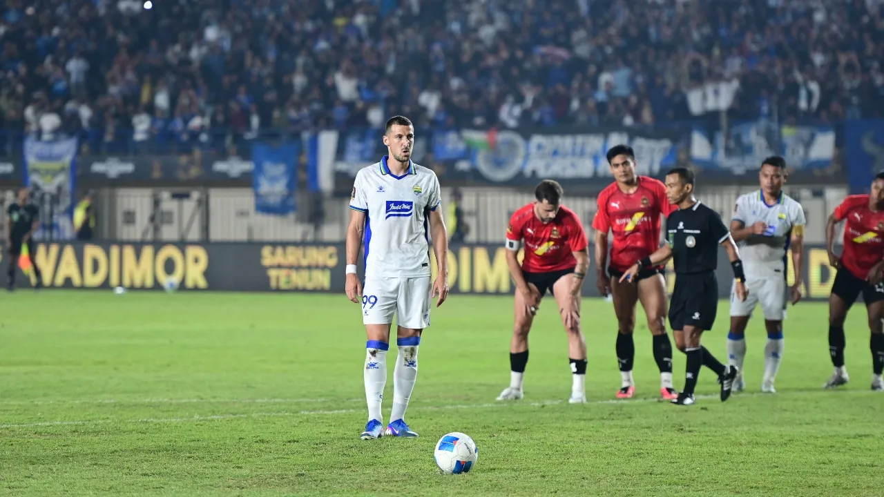 Striker Persib, Balsa Sekulic