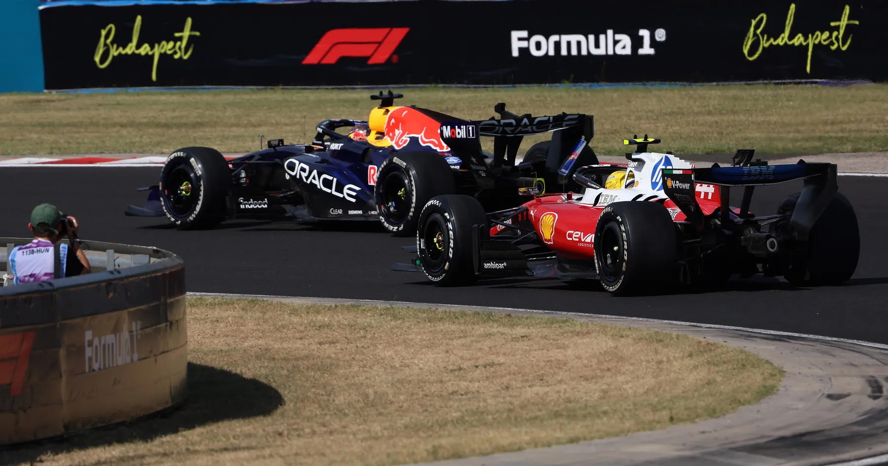 Max Verstappen Jelaskan Manuver Hamilton, Red Bull Rekrut Bos Mercedes