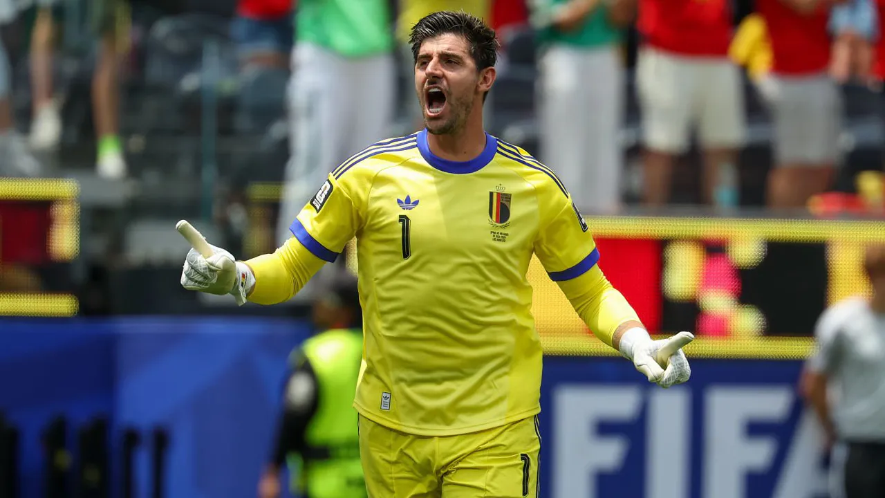 Real Madrid Mulai Susun Strategi Hadapi Era Pasca Thibaut Courtois