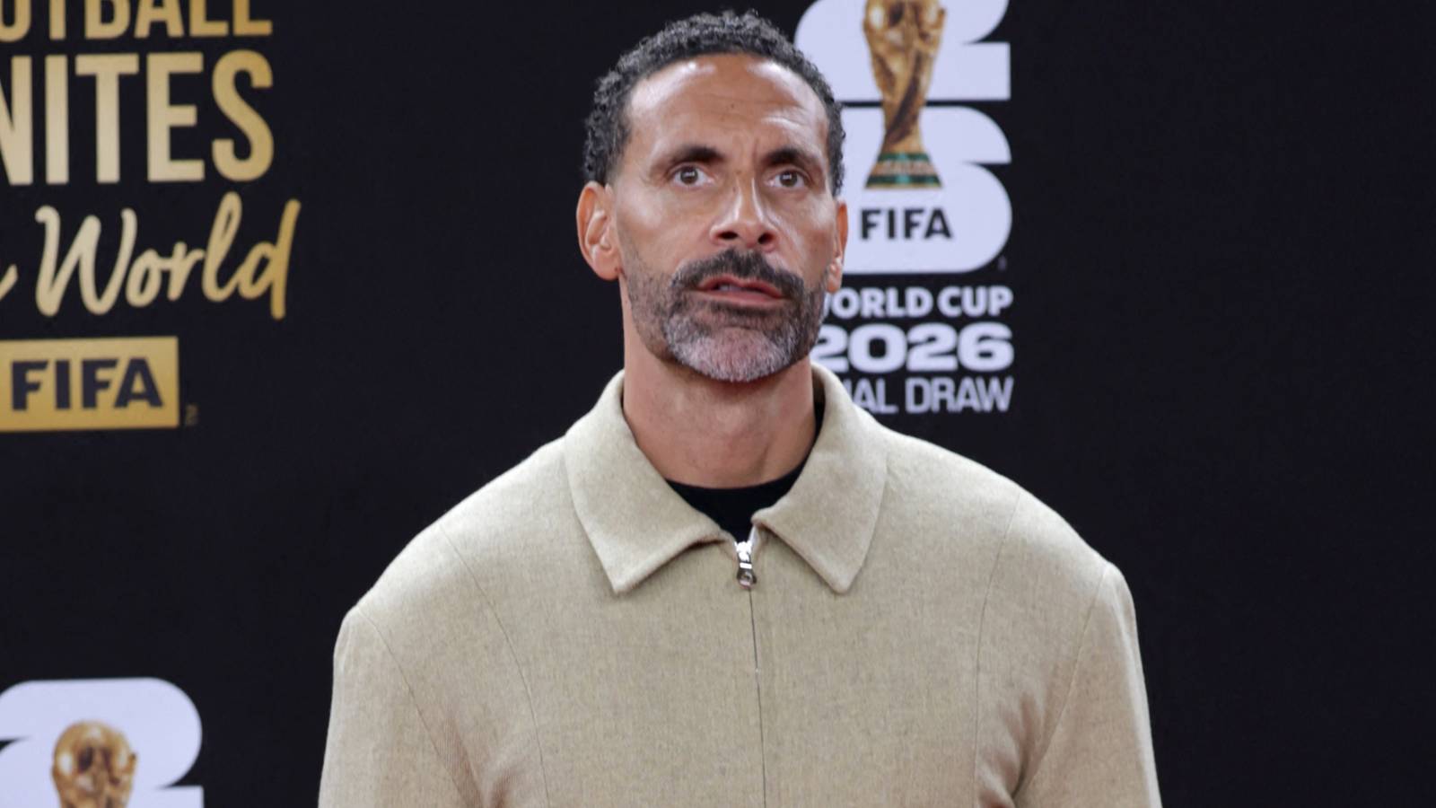 Rio Ferdinand Dorong Man United Bajak Transfer Bintang 42 Caps