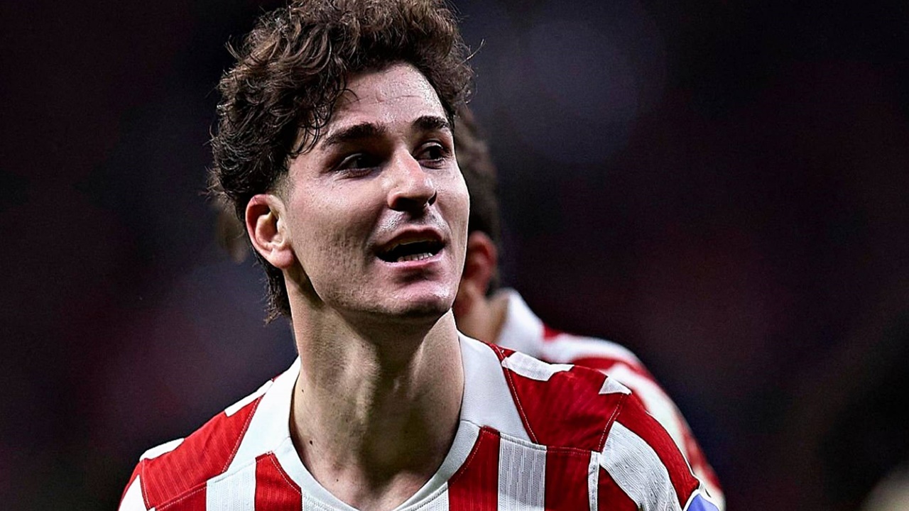 Tenggat Waktu Tawaran Barcelona Untuk Julian Alvarez Sudah Hampir Habis